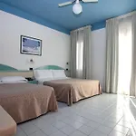 Fra I Pini Отель 3*