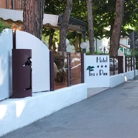 Fra I Pini Hotel