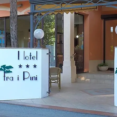 מלון Fra I Pini