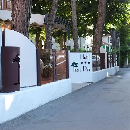 Fra I Pini Hotel